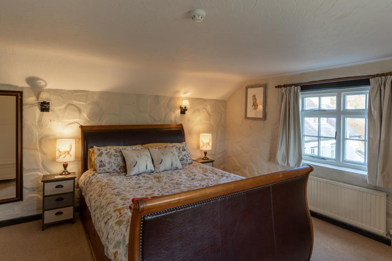 Finest Retreats - The Old Church House Inn Broadhempston Exterior photo