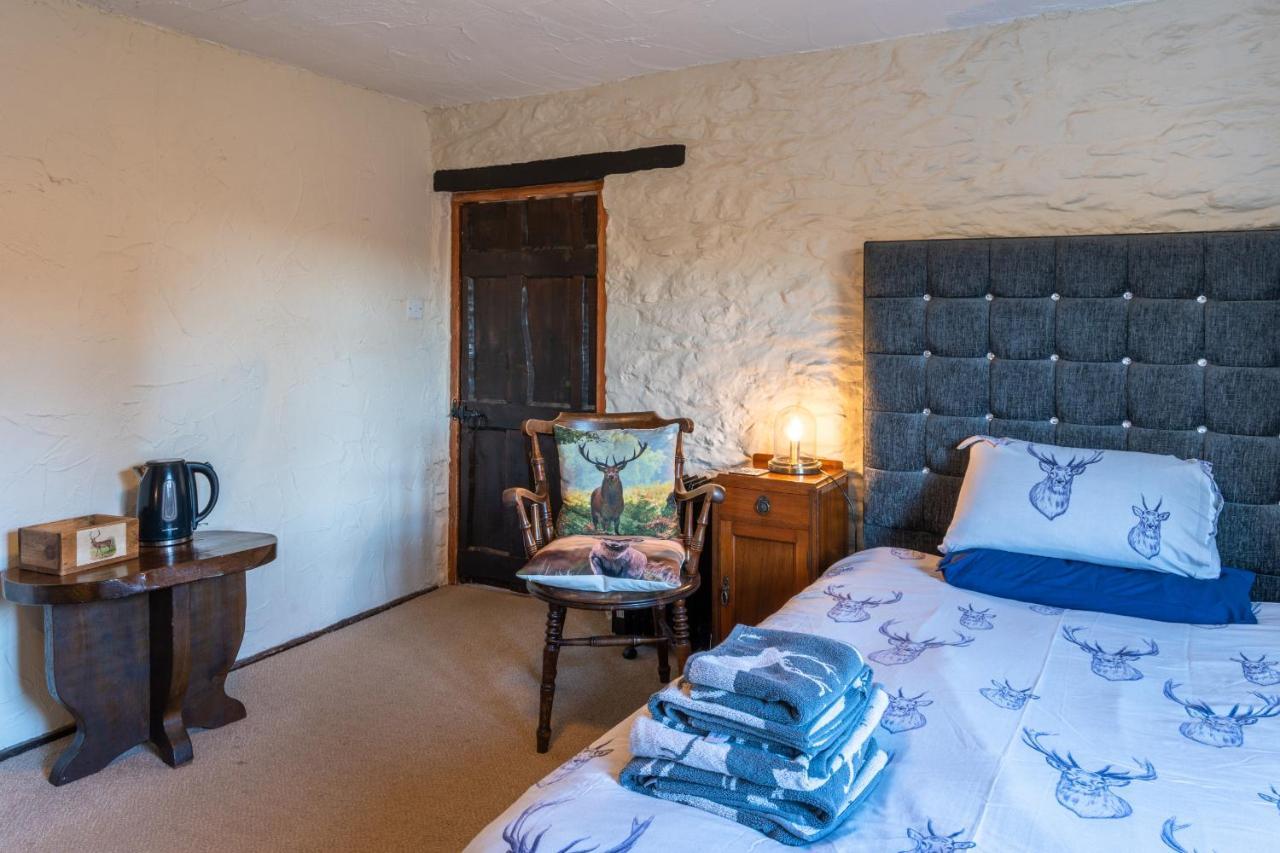 Finest Retreats - The Old Church House Inn Broadhempston Exterior photo
