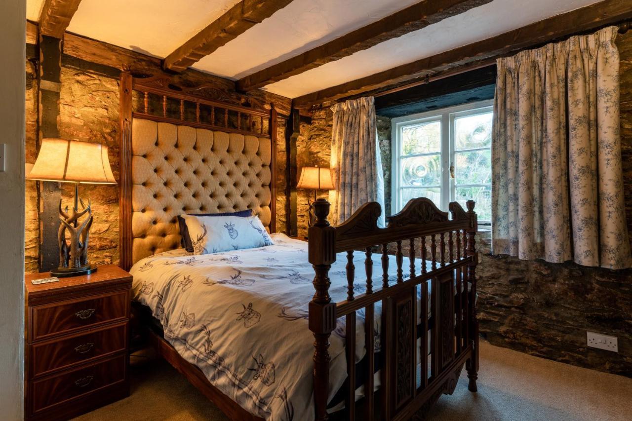 Finest Retreats - The Old Church House Inn Broadhempston Exterior photo